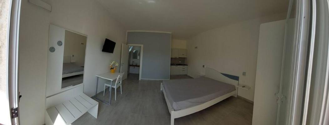 Briciola'S Rooms Porto Cesareo Buitenkant foto
