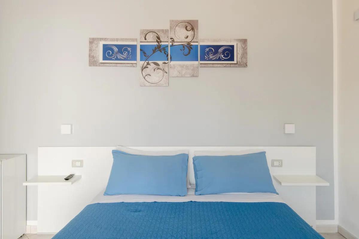 Briciola'S Rooms Porto Cesareo Buitenkant foto