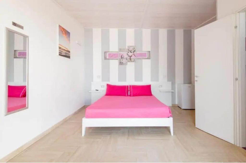 Briciola'S Rooms Porto Cesareo Buitenkant foto